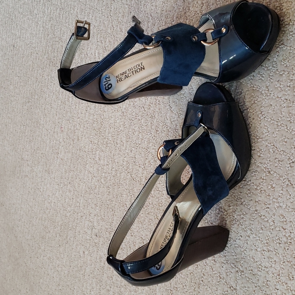 Blue sandals with 3 inch thick heel